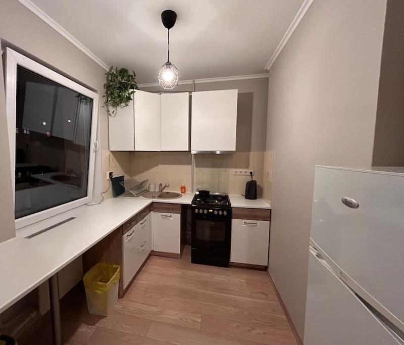 Cozy Apartment Close To Riga Airport Bagian luar foto