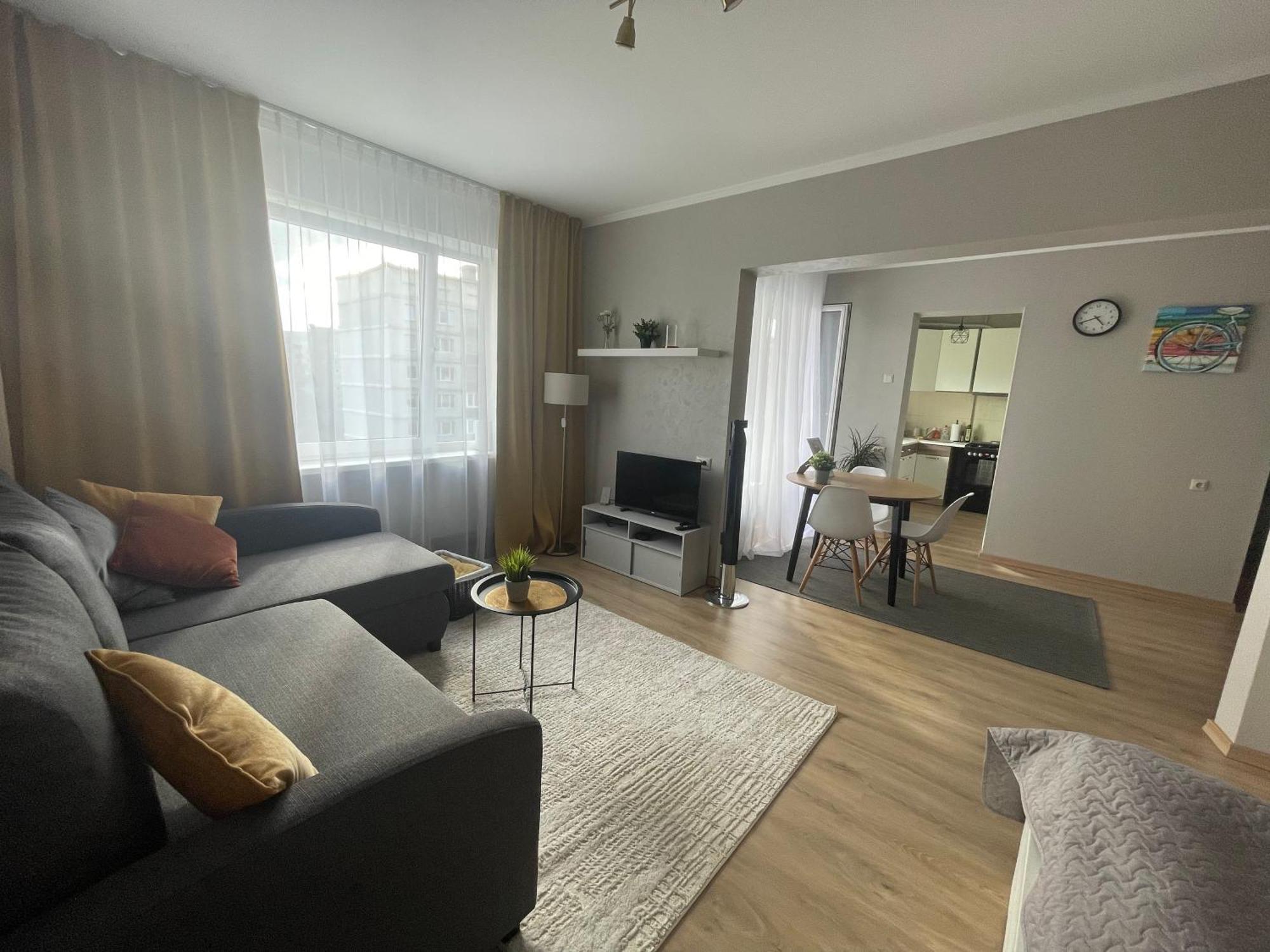 Cozy Apartment Close To Riga Airport Bagian luar foto